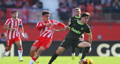 تعادل مفاجئ.. جيرونا يتعثر أمام ألميريا ويمنح هدية لريال مدريد